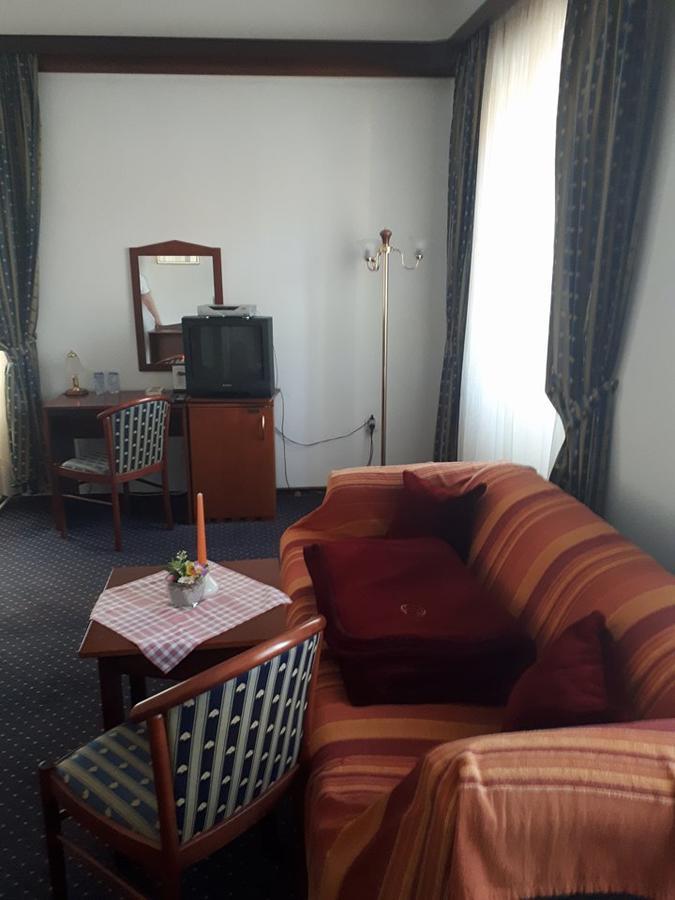 Hotel Mance Brod na Kupi Exteriér fotografie